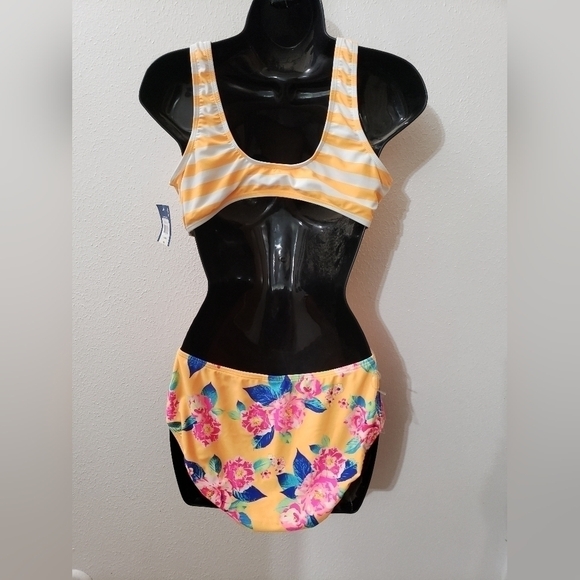 Arizona one-piece swimsuit - Picture 4 of 9